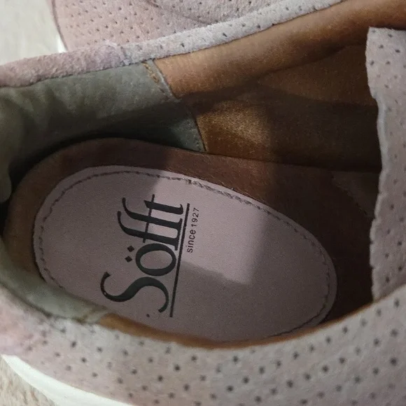 Sofft Suede Leather Tennis Shoes - Picture 3 of 6
